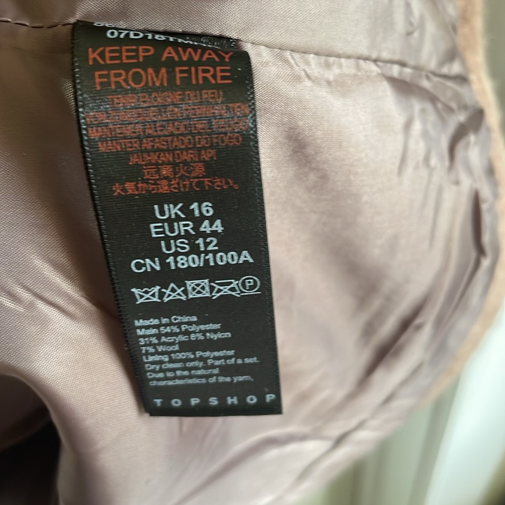NEW TOPSHOP Shacket - Picture 3 of 8